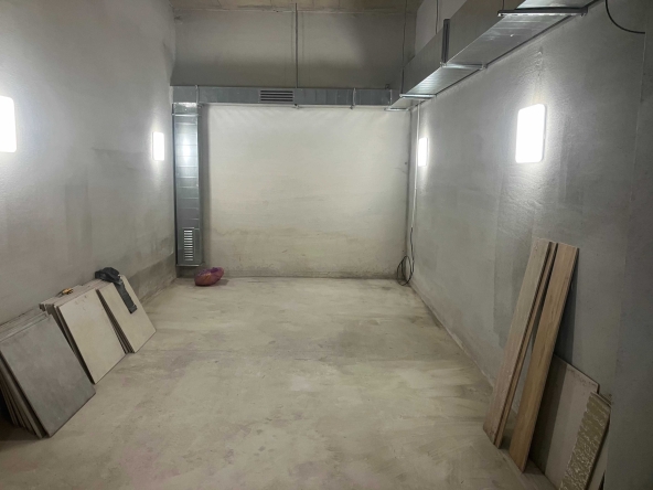 Дава се под наем Гараж / Паркомясто в София, Дружба 1 - 14 кв.м за 102 € - Снимка #1