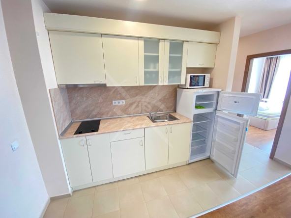 Тристаен апартамент в Свети Влас - 84 кв.м за 2167 €/кв.м - Снимка #1