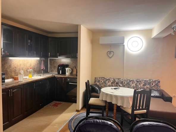 Дава се под наем Двустаен апартамент в Хасково, Каменни - 60 кв.м за 178.5 € - Снимка #1