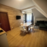 Дава се под наем Двустаен апартамент в Плевен, Широк център - 60 кв.м за 357 € - Снимка #1