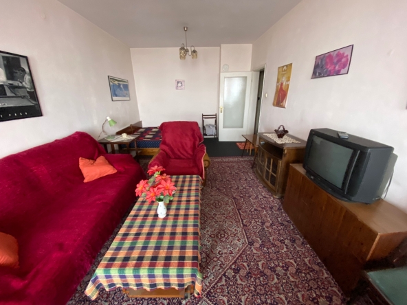 Дава се под наем Едностаен апартамент в София, Дървеница - 46 кв.м за 260 € - Снимка #1