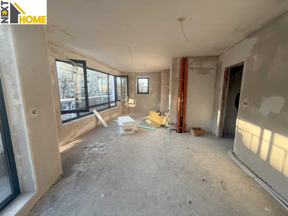 Тристаен апартамент в Пловдив, Кючук Париж - 89 кв.м за 1203 €/кв.м - Снимка #1