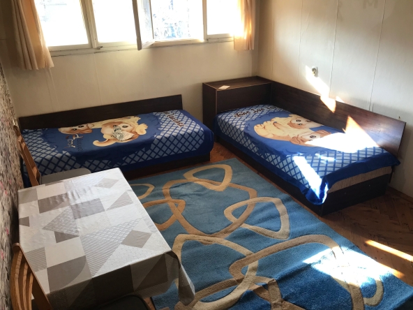 Дава се под наем Едностаен апартамент в Русе, Здравец Изток - 30 кв.м за 153 € - Снимка #1