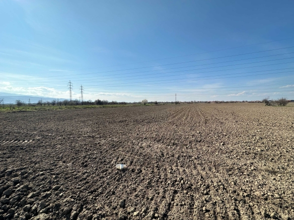 Парцел в Пловдив, Коматево - 6691 кв.м за 28 €/кв.м - Снимка #1