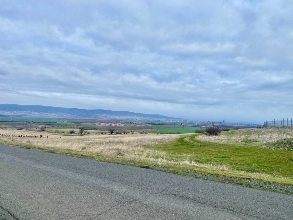 Парцел в с. Тънково, Област Бургас - 7000 кв.м за 9 €/кв.м - Снимка #1