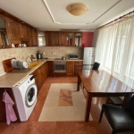 Къща в Пловдив, Център - 448 кв.м за 442 €/кв.м - Снимка #1