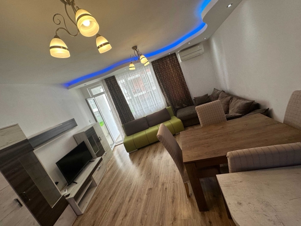 Дава се под наем Двустаен апартамент в Бургас, Меден рудник - зона А - 62 кв.м за 200 € - Снимка #1