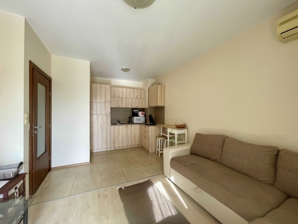 Двустаен апартамент в с. Равда, Област Бургас - 51 кв.м за 1293 €/кв.м - Снимка #1