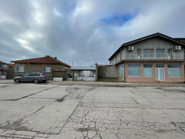 Къща в Каварна - 410 кв.м за 610 €/кв.м - Снимка #1