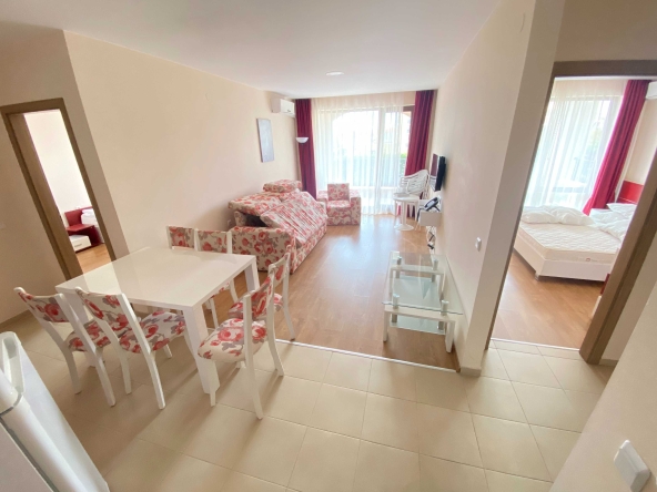 Тристаен апартамент в Свети Влас - 124 кв.м за 1436 €/кв.м - Снимка #1