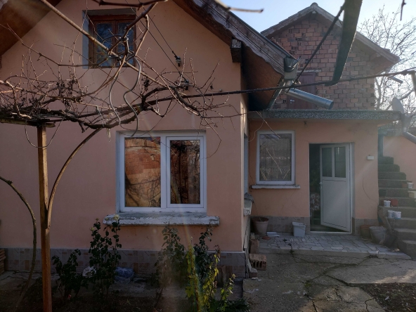 Къща в Бяла Слатина - 74 кв.м за 359 €/кв.м - Снимка #1