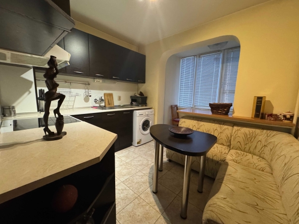 Двустаен апартамент в София, Люлин - център - 65 кв.м за 2277 €/кв.м - Снимка #1