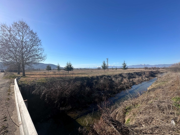 Парцел в с. Овощник, Област Стара Загора - 4400 кв.м за 31 €/кв.м - Снимка #1