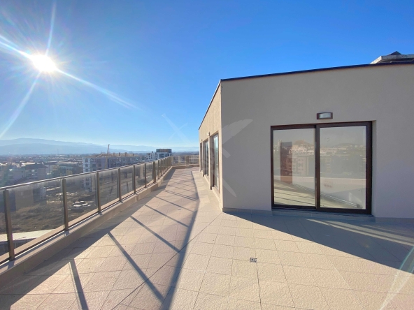 Многостаен апартамент в Пловдив, Христо Смирненски - 330 кв.м за 785 €/кв.м - Снимка #1