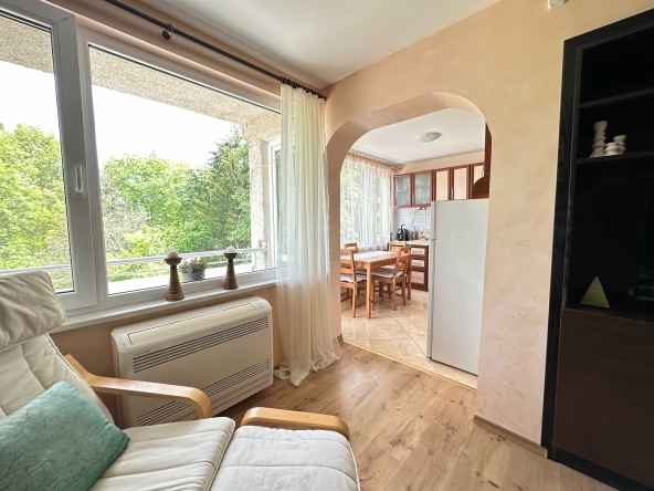 Дава се под наем Двустаен апартамент в Правец - 68 кв.м за 331.5 € - Снимка #1