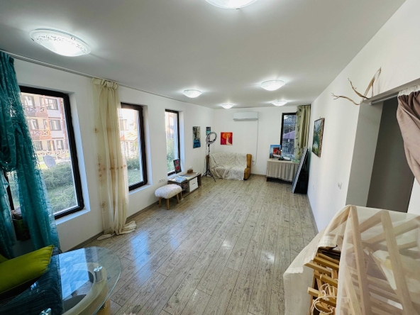 Офис в Банско - 62 кв.м за 562 €/кв.м - Снимка #1