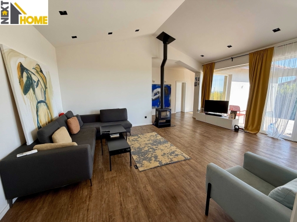 Къща в с. Брестник, Област Пловдив - 142 кв.м за 2536 €/кв.м - Снимка #1