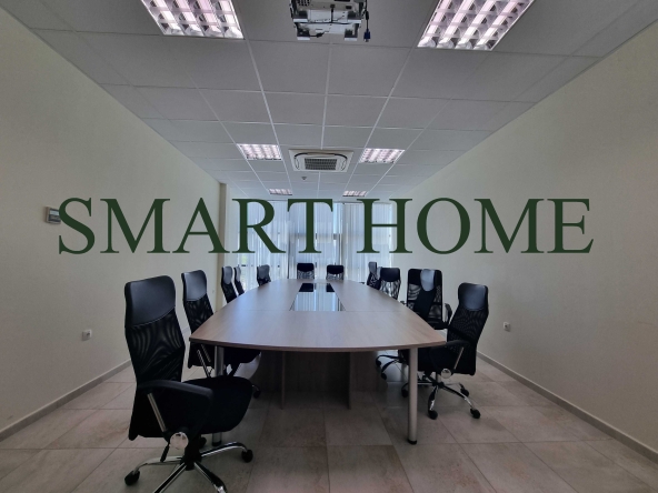 Дава се под наем Офис в Велико Търново, Център - 36 кв.м за 153 € - Снимка #1