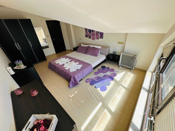 Дава се под наем Двустаен апартамент в Банско - 53 кв.м за 300 € - Снимка #1