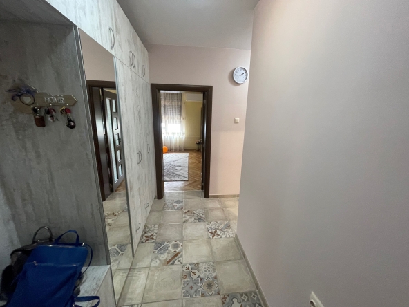 Тристаен апартамент в Плевен, Широк център - 83 кв.м за 1994 €/кв.м - Снимка #1