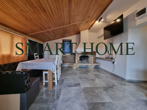 Дава се под наем Тристаен апартамент в Велико Търново, Център - 65 кв.м за 280.5 € - Снимка #1