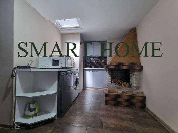 Дава се под наем Двустаен апартамент в Велико Търново, Център - 40 кв.м за 168.3 € - Снимка #1