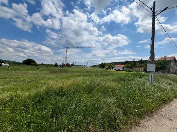 Парцел в с. Горна Малина, Област София-област - 1207 кв.м за 50 €/кв.м - Снимка #1