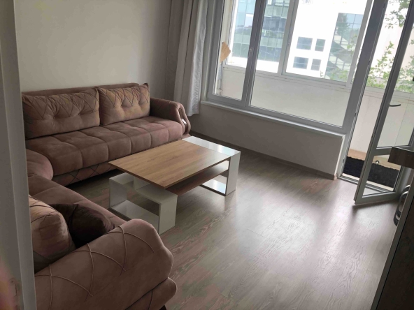 Дава се под наем Тристаен апартамент в Варна, Трошево - 75 кв.м за 408 € - Снимка #1