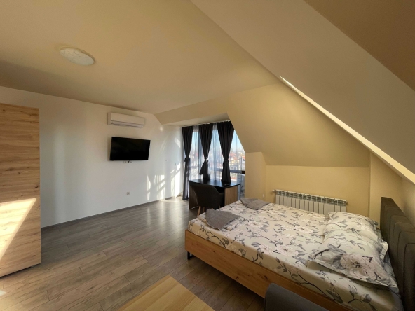 Дава се под наем Ателие в София, Дружба 2 - 55 кв.м за 1020 € - Снимка #1