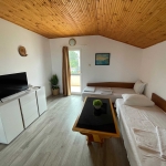 Дава се под наем Къща в Черноморец - 100 кв.м за 102 € - Снимка #1