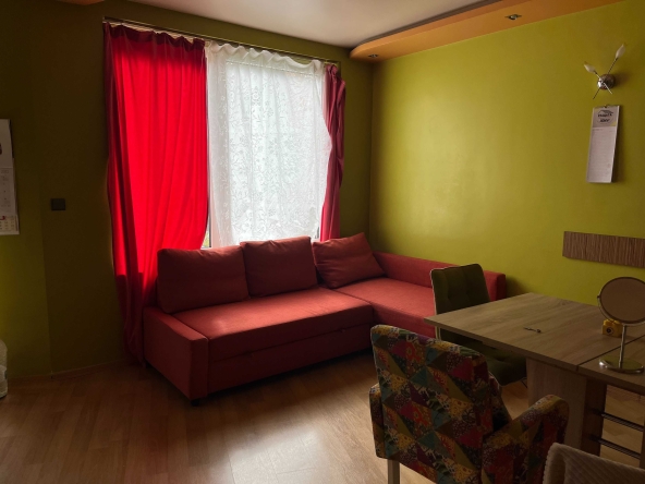 Дава се под наем Тристаен апартамент в София, Бояна - 90 кв.м за 663 € - Снимка #1