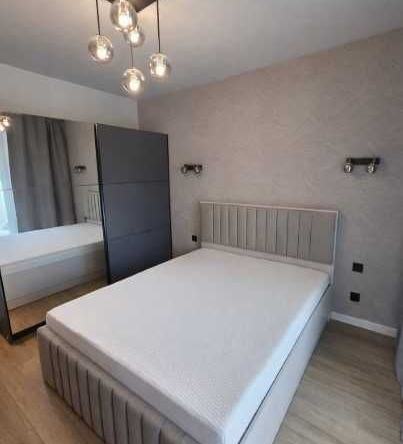 Дава се под наем Двустаен апартамент в София, Център - 65 кв.м за 677.28 € - Снимка #1