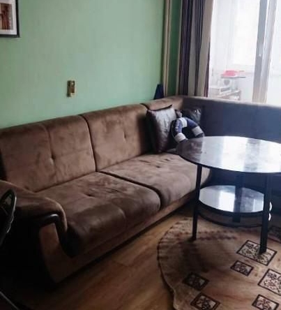 Дава се под наем Тристаен апартамент в Бургас, Славейков - 65 кв.м за 331.5 € - Снимка #1