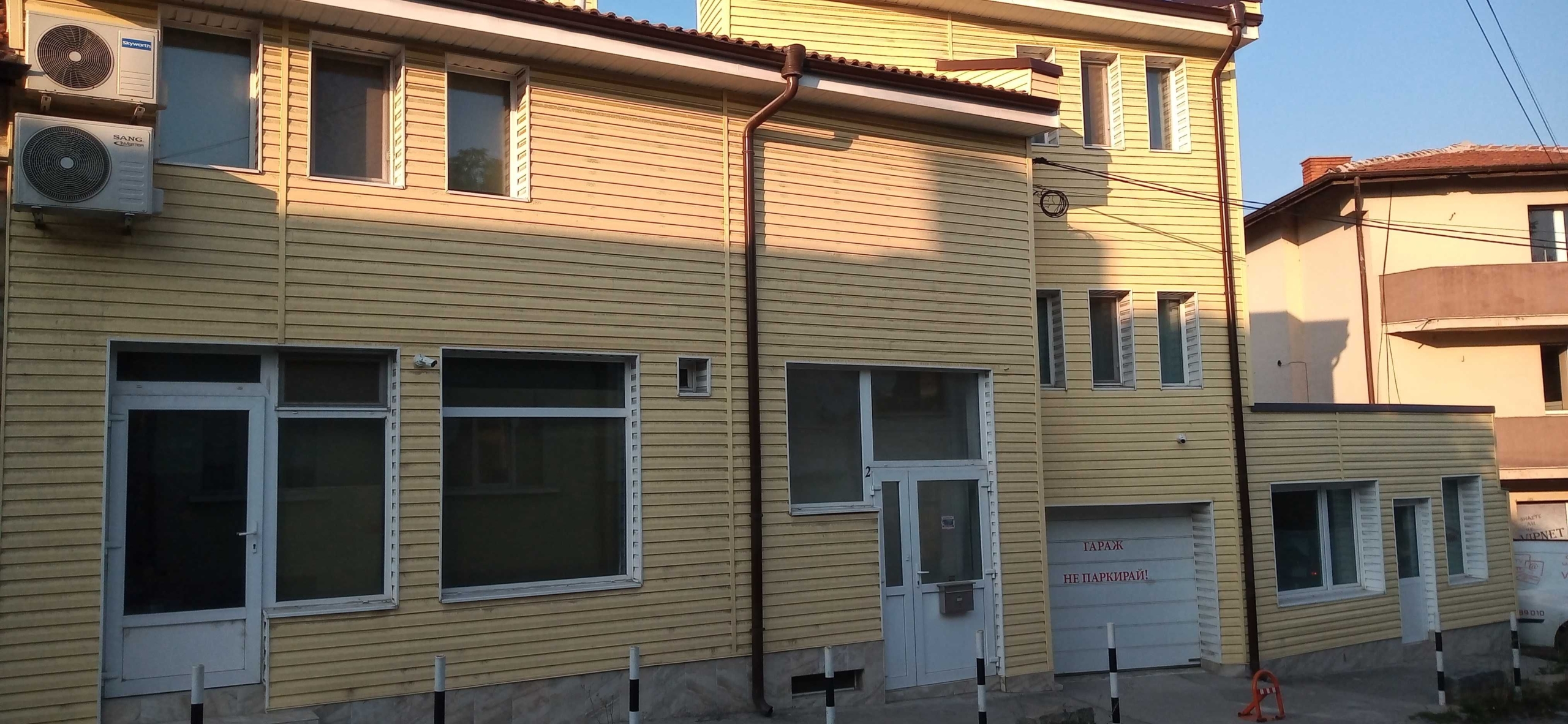 Дава се под наем Магазин в Перник, Пригаров район - 44 кв.м за 300 € - Снимка #1
