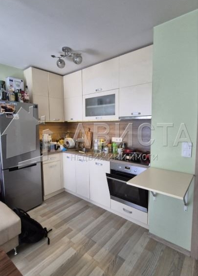 Дава се под наем Тристаен апартамент в София, Манастирски ливади - 80 кв.м за 765 € - Снимка #1