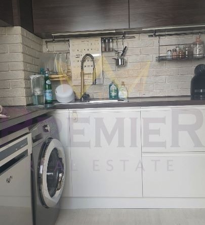 Дава се под наем Тристаен апартамент в Варна, Възраждане 3 - 68 кв.м за 797.64 € - Снимка #1