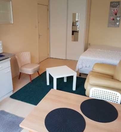 Дава се под наем Едностаен апартамент в Пловдив, Прослав - 45 кв.м за 173.4 € - Снимка #1