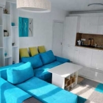 Дава се под наем Тристаен апартамент в София, Изток - 85 кв.м за 886.38 € - Снимка #1