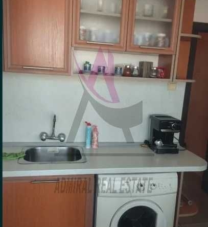 Дава се под наем Двустаен апартамент в Варна, Левски - 60 кв.м за 418.71 € - Снимка #1