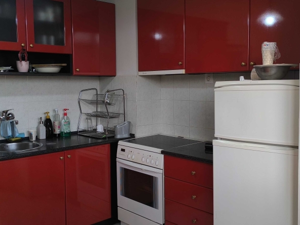 Дава се под наем Двустаен апартамент в София, Слатина - 65 кв.м за 498.27 € - Снимка #1