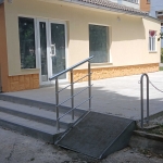 Дава се под наем Магазин в Ловеч, Червен бряг - 22 кв.м за 348.84 € - Снимка #1