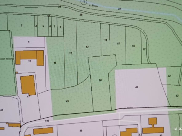 Парцел в Велико Търново, Бузлуджа - 3000 кв.м за 34 €/кв.м - Снимка #1