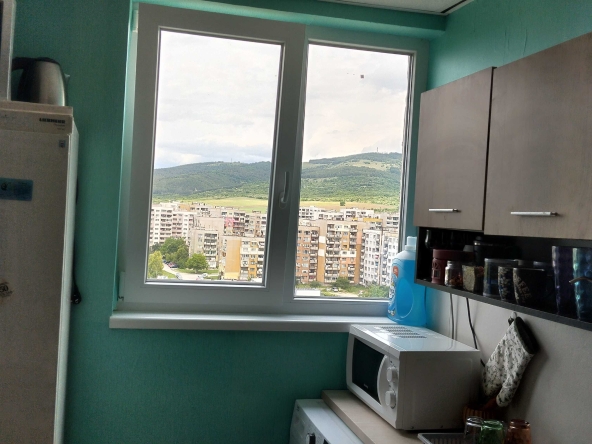 Двустаен апартамент в Радомир - 64 кв.м за 1076 €/кв.м - Снимка #1