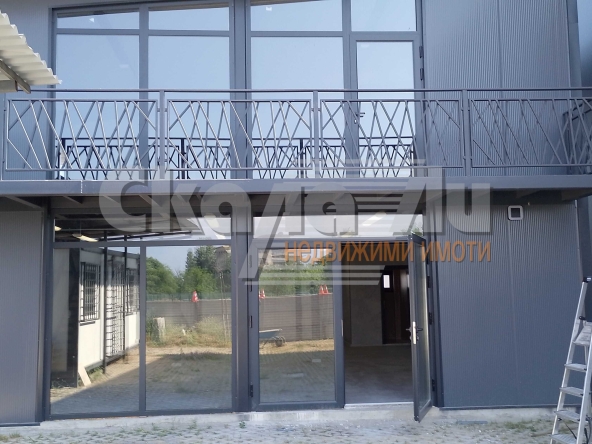 Дава се под наем Офис в София, Илиянци - 200 кв.м за 1600 € - Снимка #1