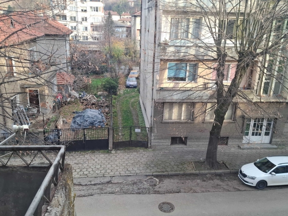 Тристаен апартамент в Троян - 74 кв.м за 1165 €/кв.м - Снимка #1