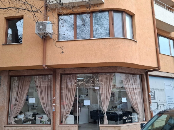 Дава се под наем  в Пловдив, Кършияка -  кв.м за 548.25 € - Снимка #1