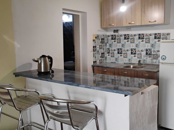 Дава се под наем Едностаен апартамент в Варна, Автогара - 30 кв.м за 199.41 € - Снимка #1
