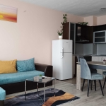 Дава се под наем Тристаен апартамент в Варна, ХЕИ - 125 кв.м за 700 € - Снимка #1