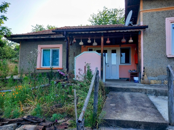 Къща в с. Господиново, Област Силистра - 110 кв.м за 172 €/кв.м - Снимка #1