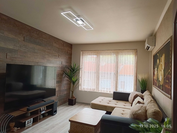 Двустаен апартамент в Дупница - 67 кв.м за 1911 €/кв.м - Снимка #1